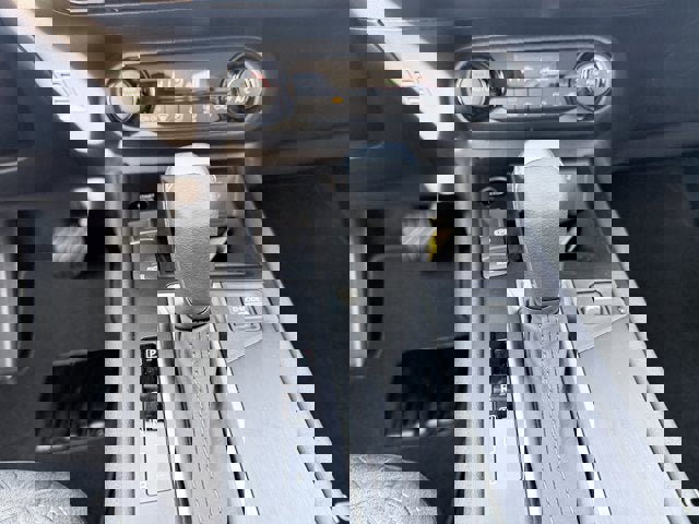 New 2026 Nissan Kicks SV image 17