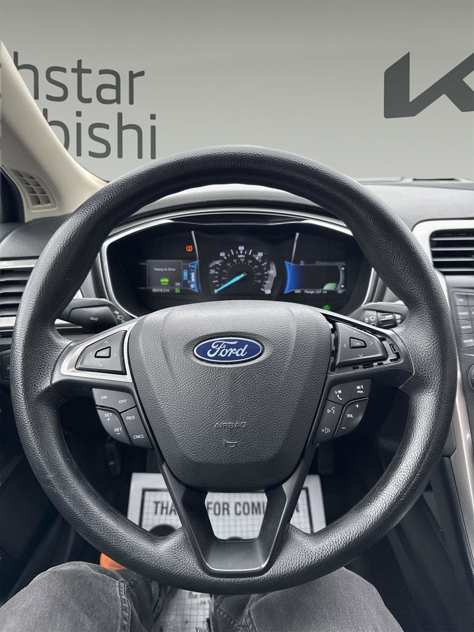 Used 2018 Ford Fusion SE image 16