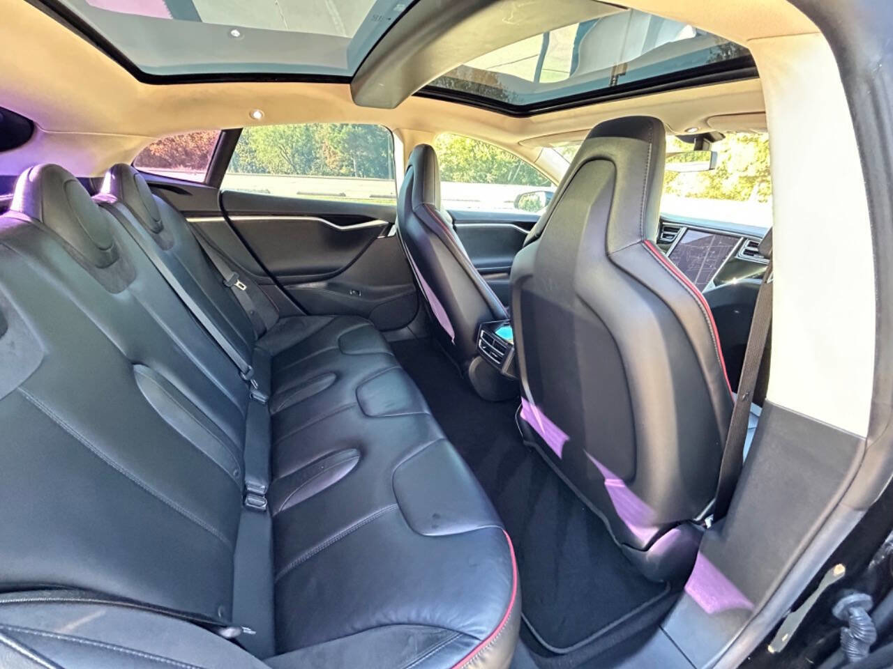 Used 2014 Tesla Model S 85 RWD image 15