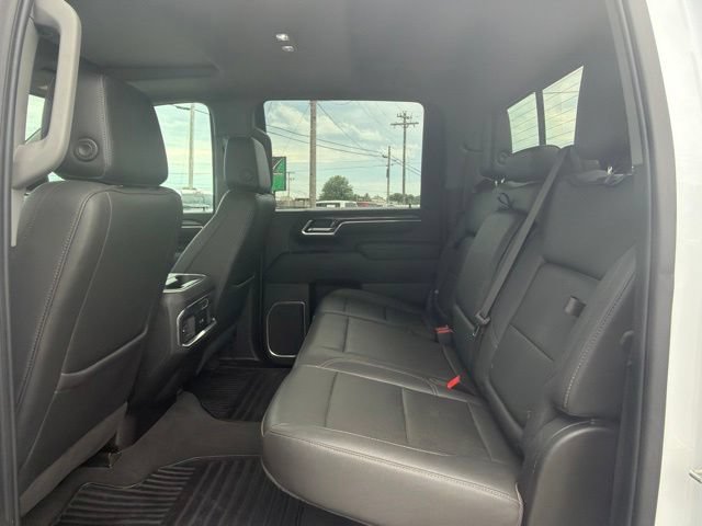 Used 2024 Chevrolet Silverado 2500 LTZ w/ LTZ Convenience Package AWD/4WD image 33