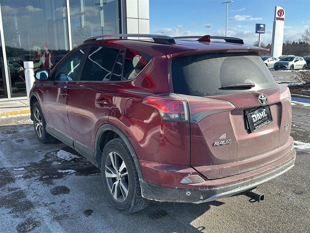 Used 2018 Toyota RAV4 XLE image 13