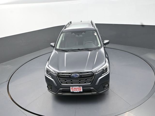 Used 2023 Subaru Forester Premium image 37