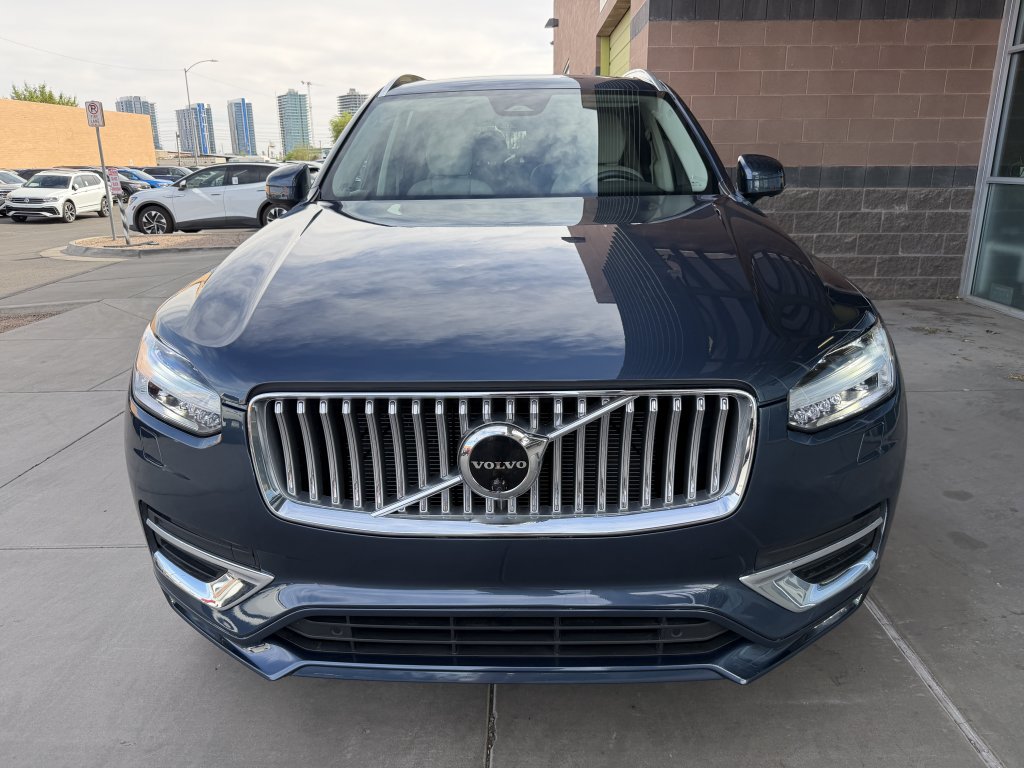 Used 2023 Volvo XC90 B6 Plus AWD/4WD image 10