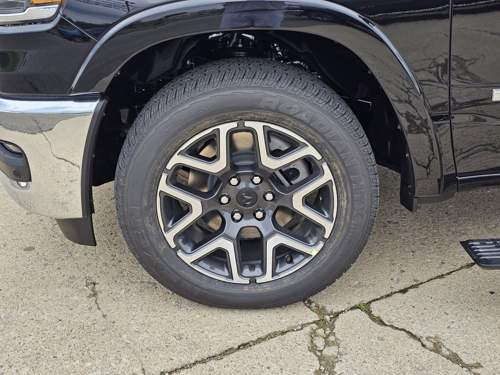 New 2025 RAM 1500 Laramie image 9