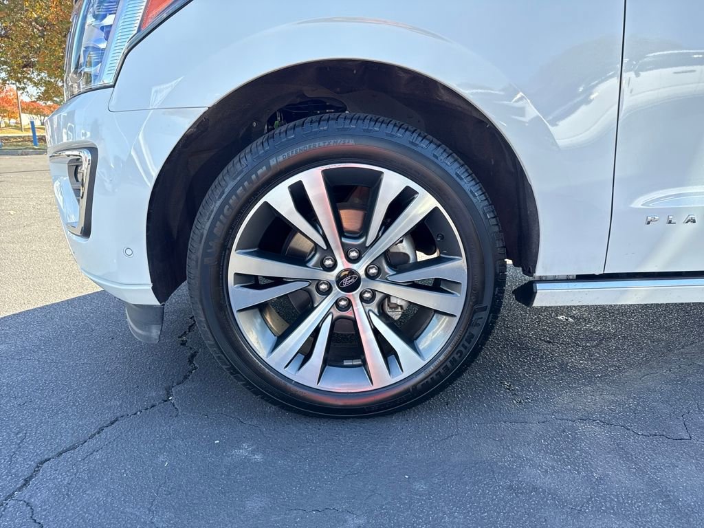 Used 2021 Ford Expedition Platinum image 28