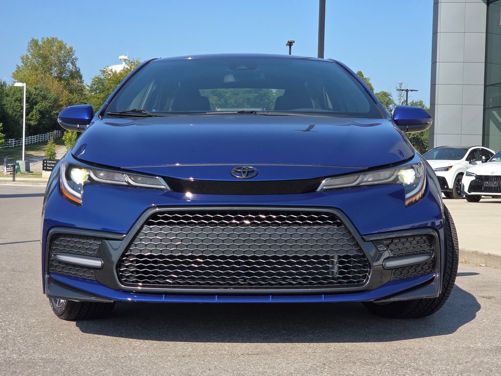 Used 2020 Toyota Corolla SE FWD image 3