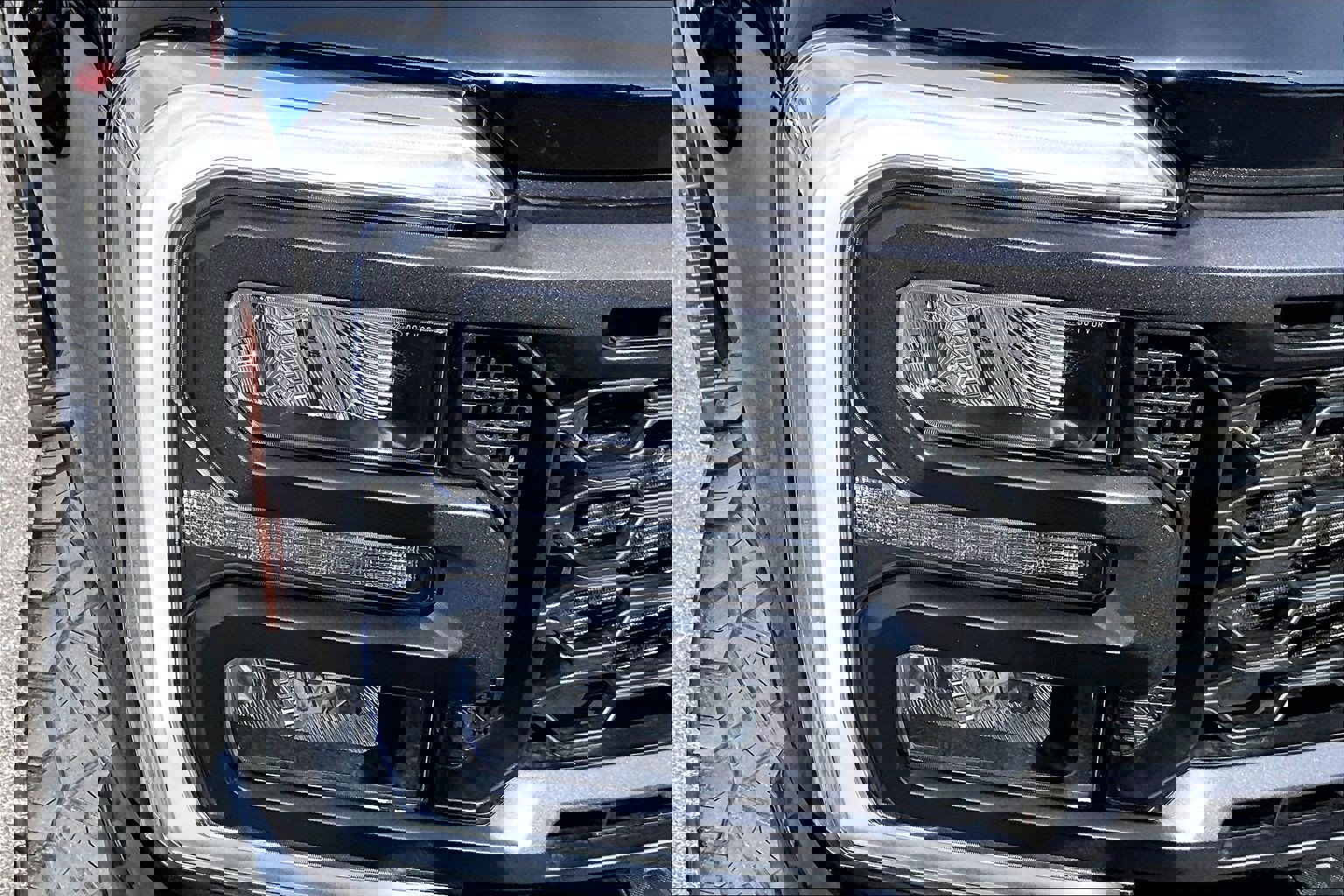 Used 2025 Ford F250 XL w/ STX Appearance Package image 30