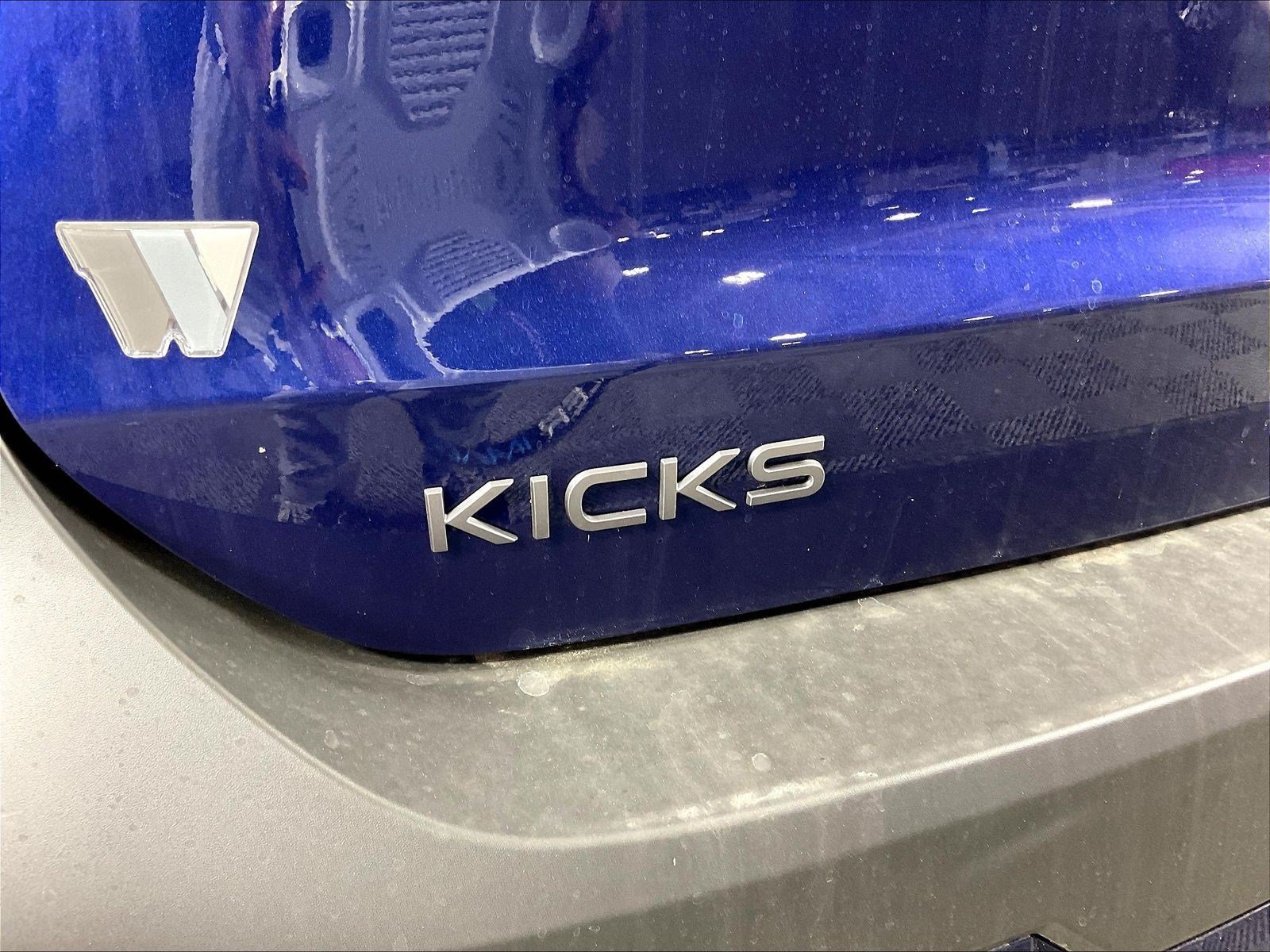 New 2026 Nissan Kicks SR w/ Cold Weather Package AWD/4WD image 13