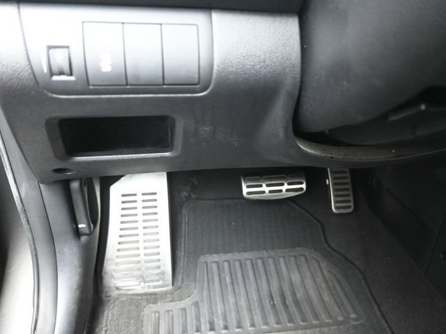 Used 2010 Kia Forte SX FWD image 15