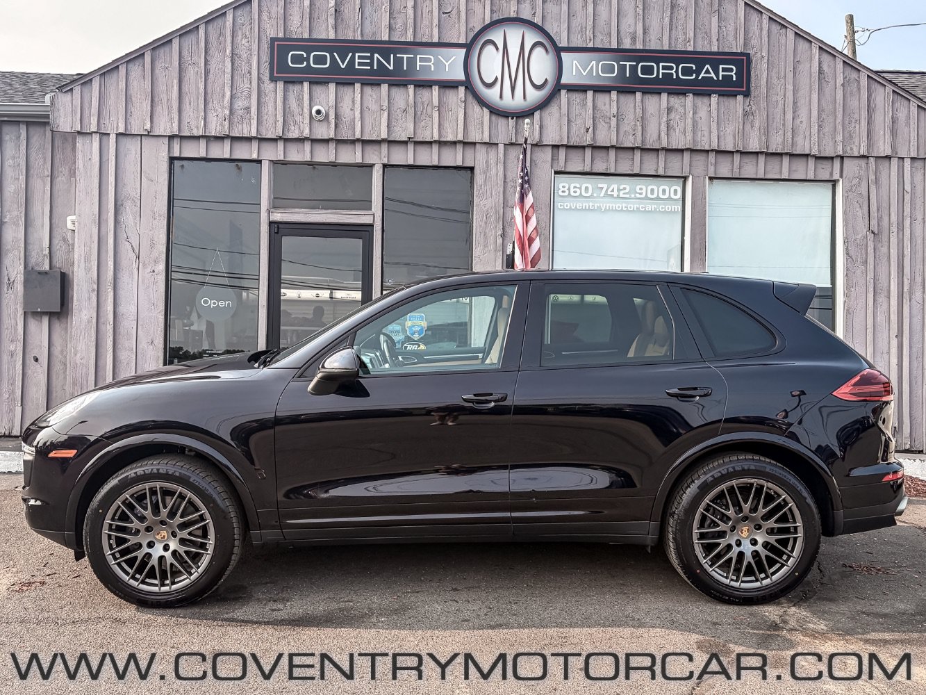 Used 2018 Porsche Cayenne Platinum Edition AWD/4WD image 1