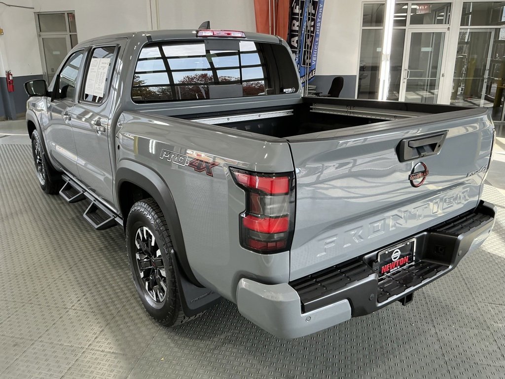 Used 2023 Nissan Frontier PRO-4X w/ Pro Convenience Package image 35