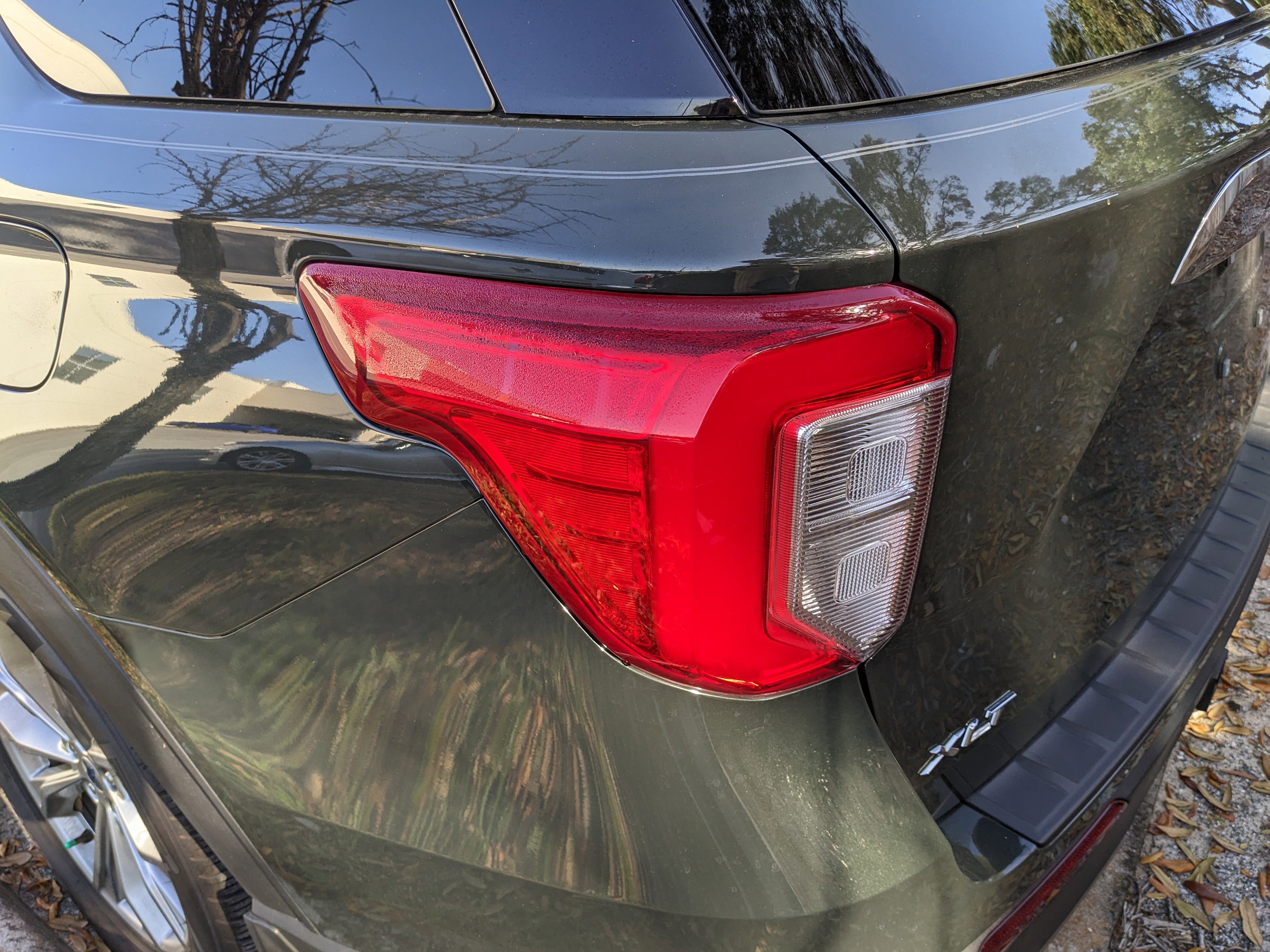 Used 2023 Ford Explorer XLT w/ Equipment Group 202A image 21