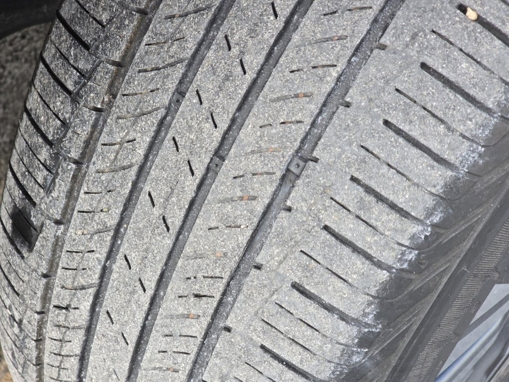 Used 2023 Nissan Rogue SV w/ SV Premium B Package image 31