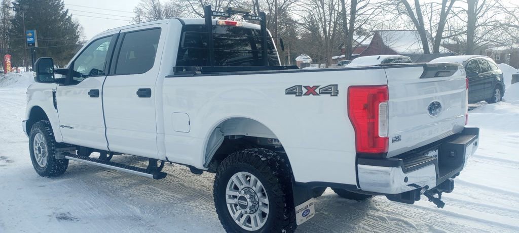 Used 2017 Ford F350 XLT w/ XLT Value Package image 5