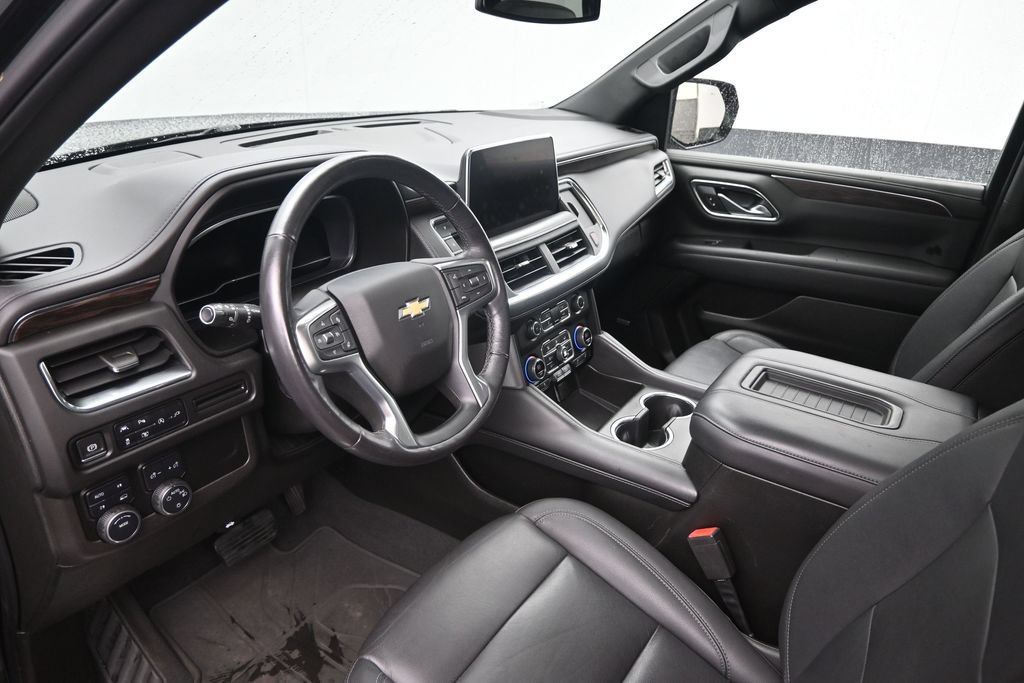 Used 2022 Chevrolet Tahoe LT w/ Luxury Package AWD/4WD image 21