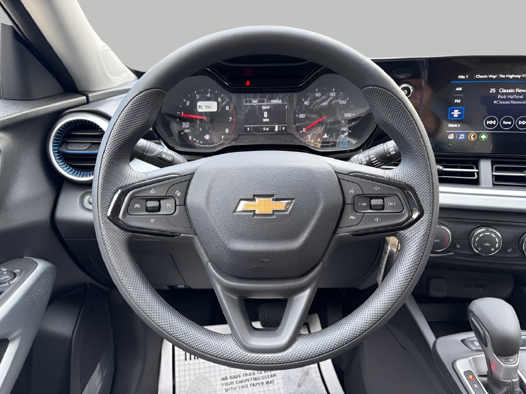 New 2026 Chevrolet Trax LS w/ LS Convenience Package FWD image 15