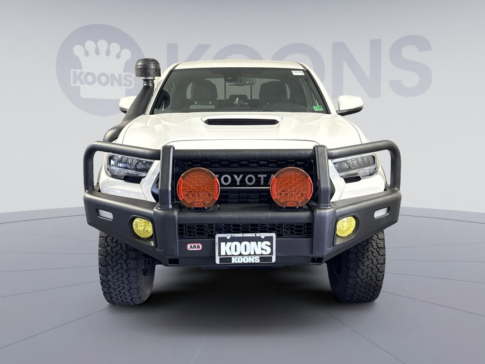 Used 2020 Toyota Tacoma TRD Off-Road image 11