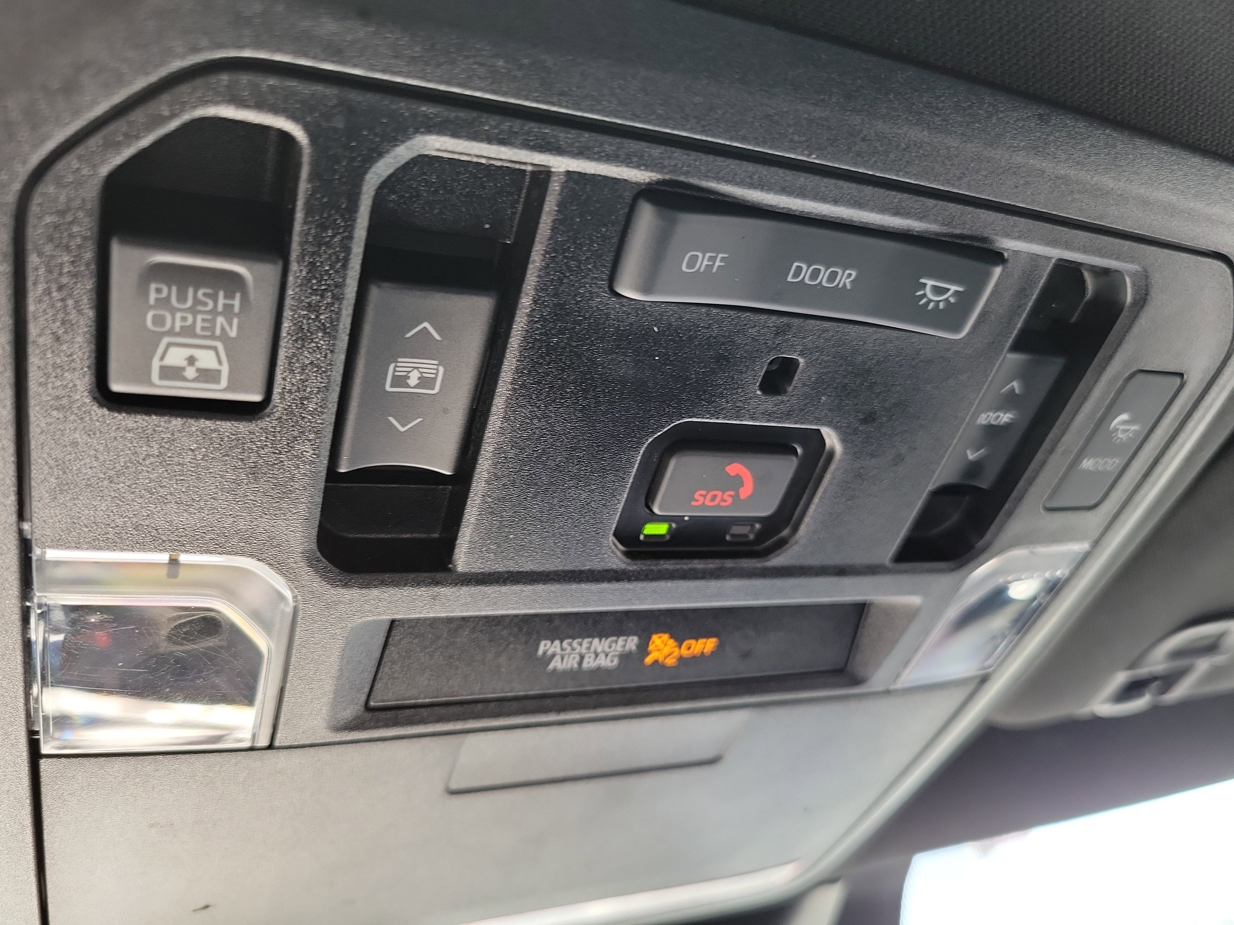 Used 2023 Toyota Tundra Platinum w/ Advanced Package image 41