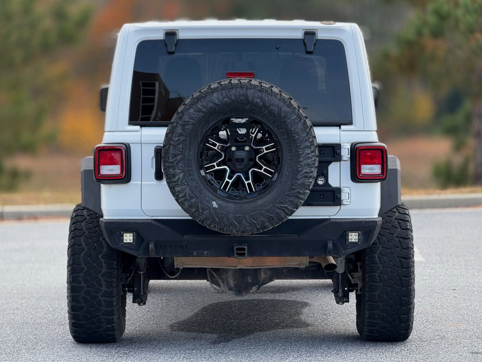 Used 2022 Jeep Wrangler Unlimited Sport w/ Xtreme Recon 35" Tire Package image 5