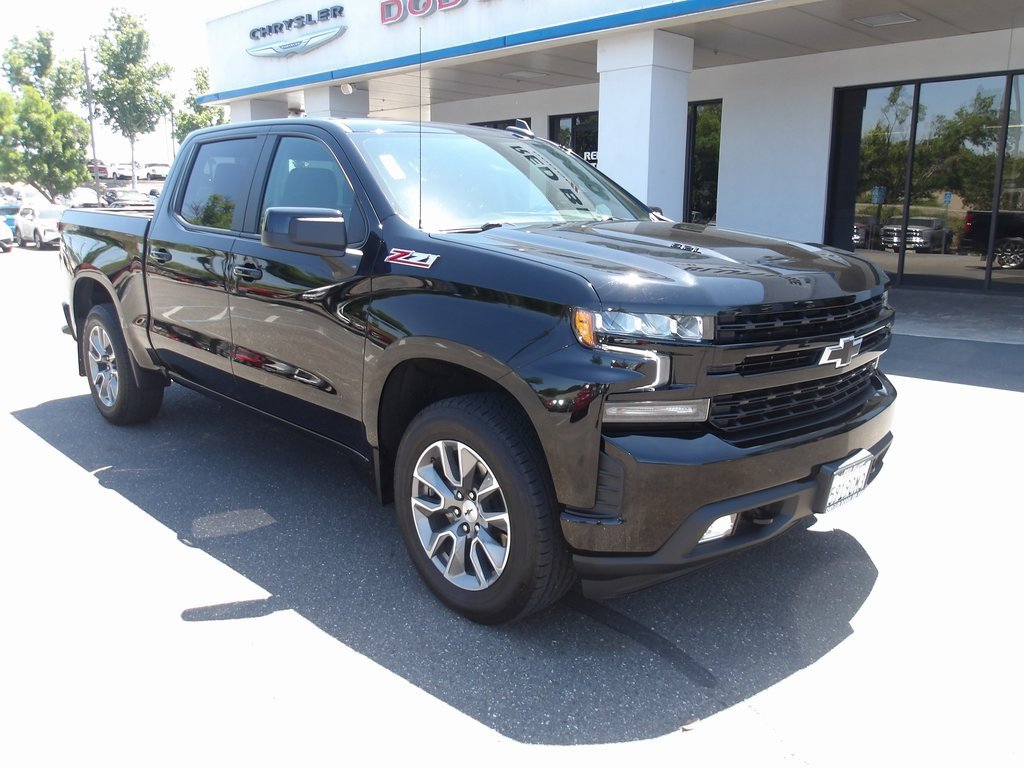 Used 2022 Chevrolet Silverado 1500 RST w/ Z71 Off-Road Package image 2