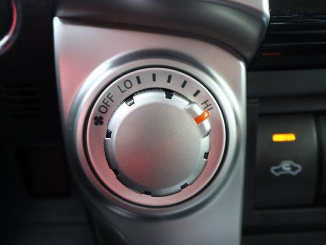 Used 2023 Toyota 4Runner SR5 RWD image 27