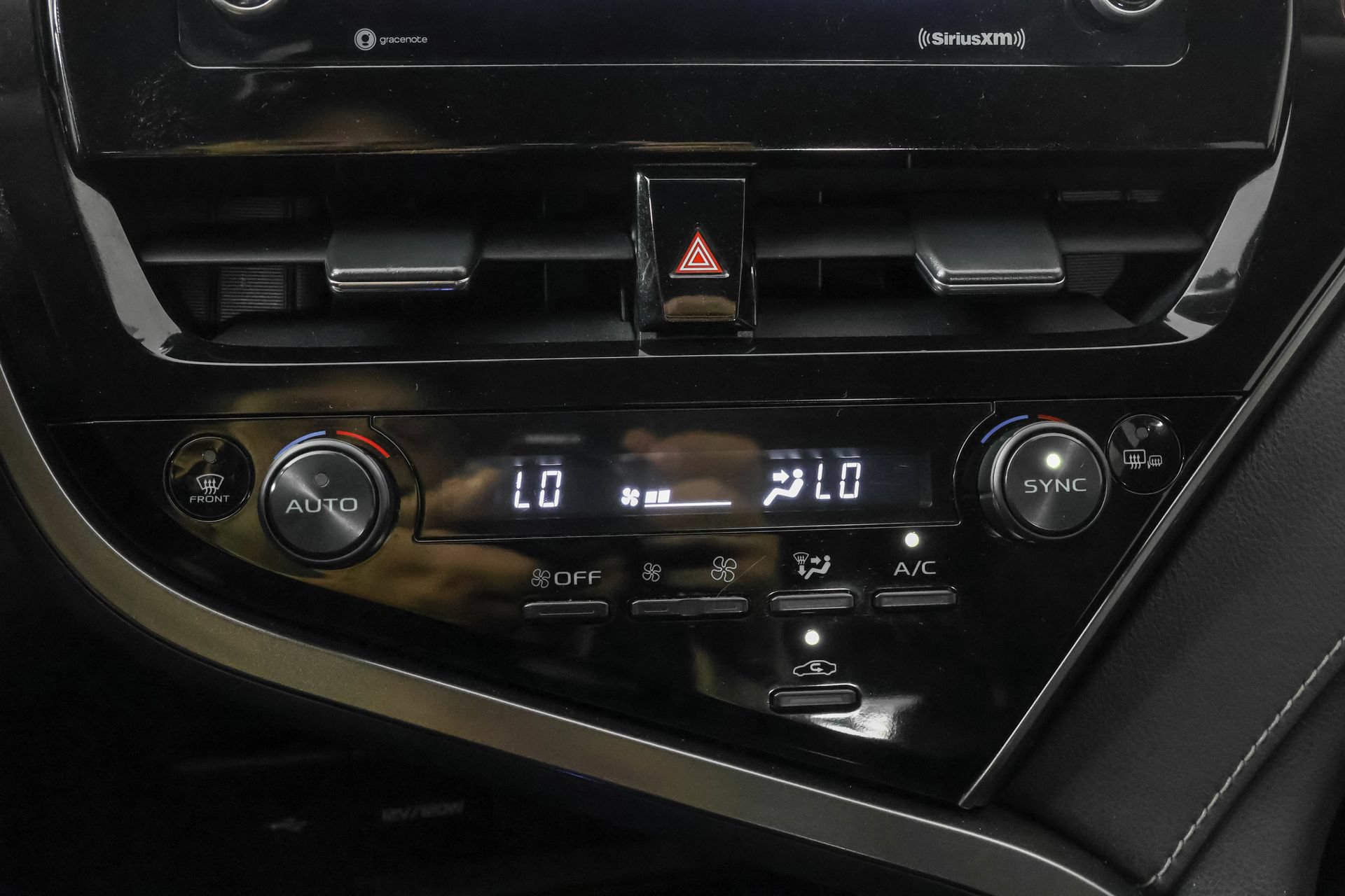 Used 2023 Toyota Camry SE FWD image 30