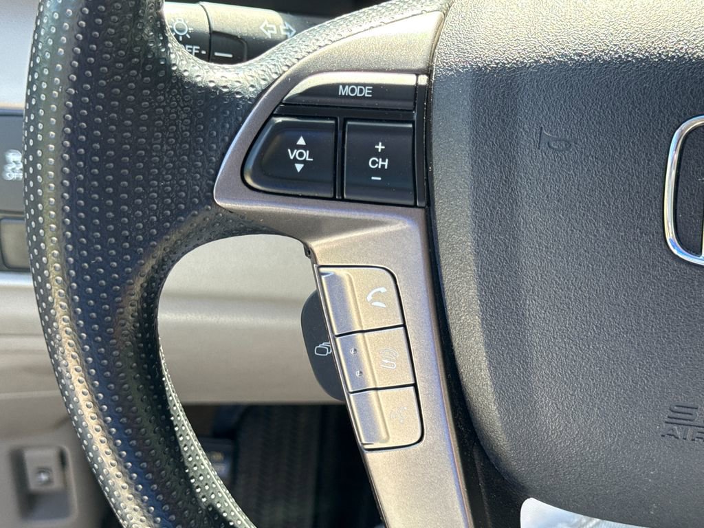 Used 2015 Honda Odyssey EX image 28