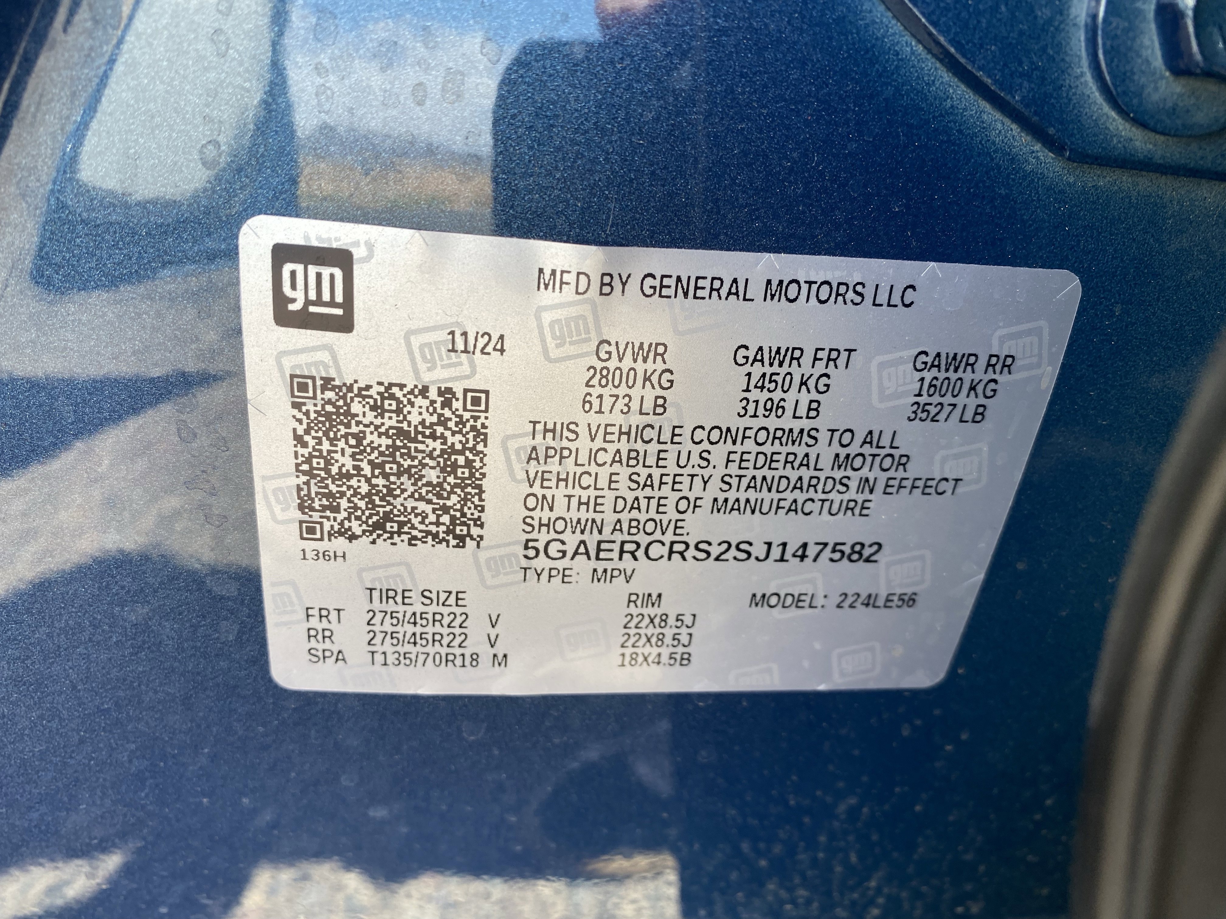 Used 2025 Buick Enclave Avenir FWD image 33
