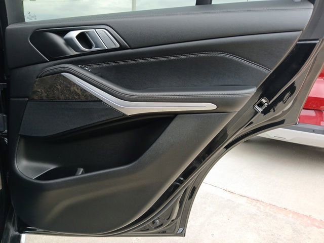 Used 2024 BMW X5 xDrive40i image 12