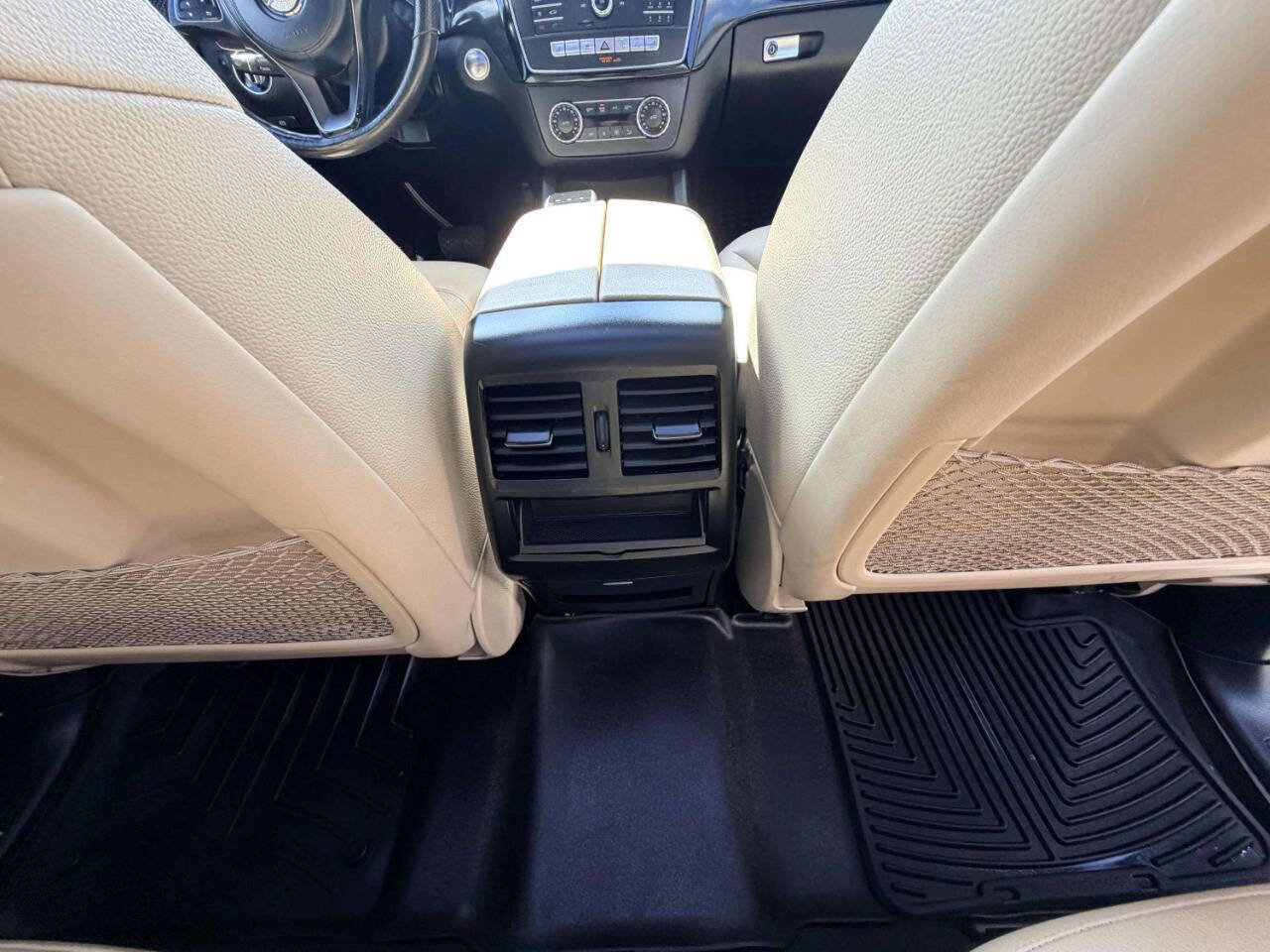 Used 2017 Mercedes-Benz GLS 450 4MATIC image 35