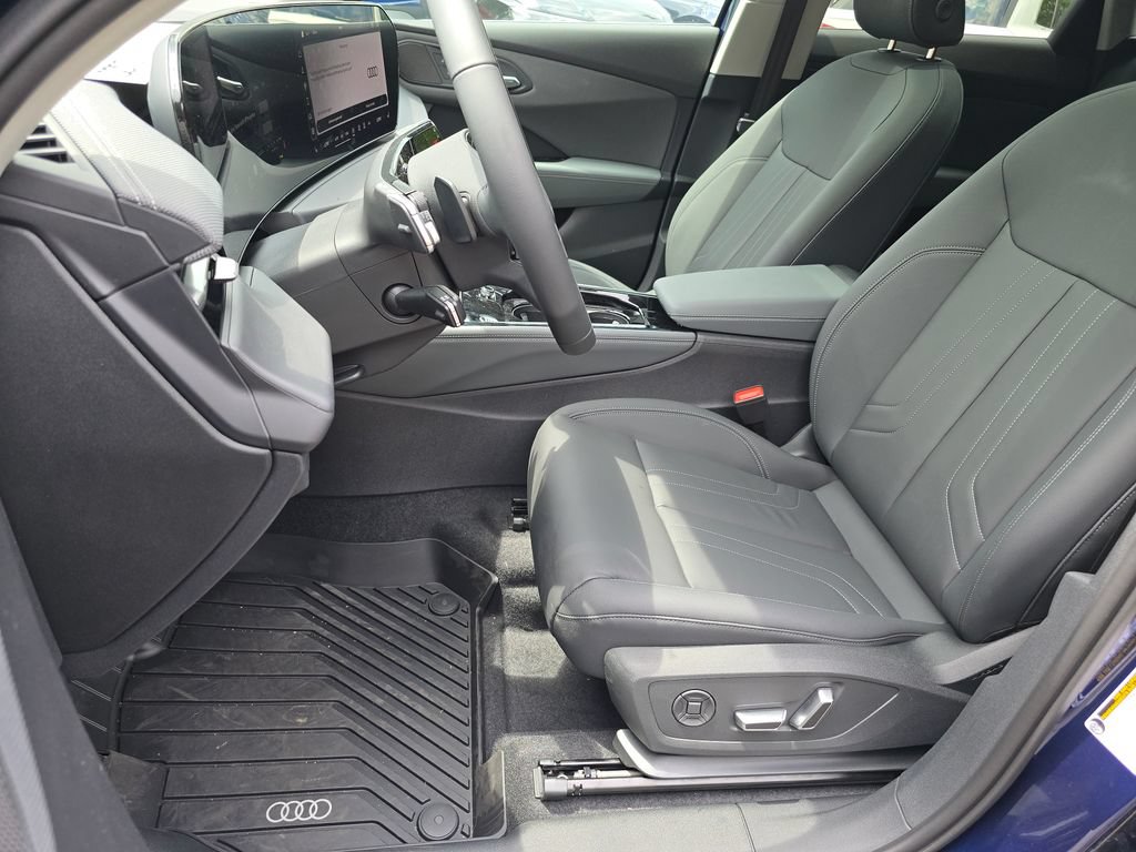 Certified 2026 Audi Q3 quattro 2.0T AWD/4WD image 24