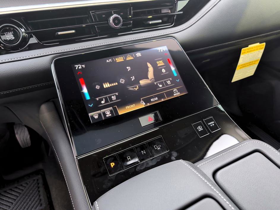 New 2026 INFINITI QX80 Luxe w/ Cargo Package image 18