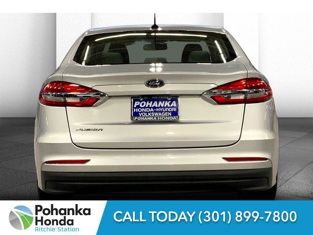 Used 2019 Ford Fusion S image 3