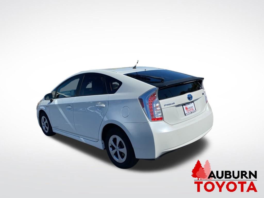 Used 2015 Toyota Prius Two FWD image 4