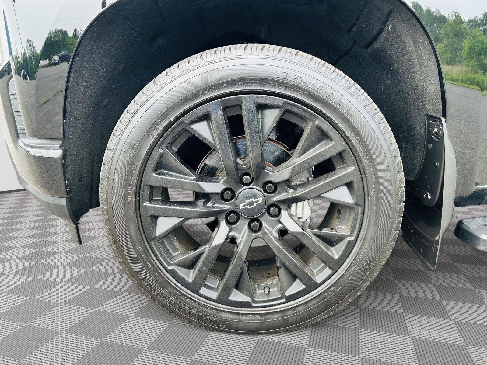 Used 2020 Chevrolet Silverado 1500 RST w/ All-Star Edition image 35