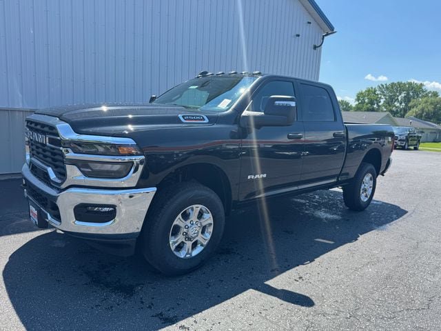 New 2026 RAM 2500 Big Horn AWD/4WD image 38