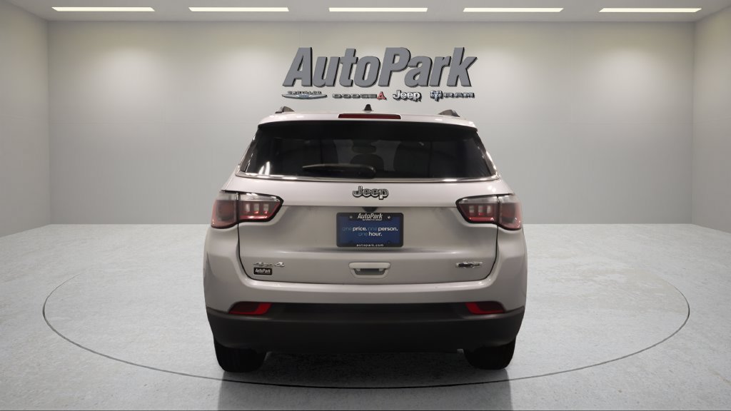 Certified 2024 Jeep Compass Latitude AWD/4WD image 6