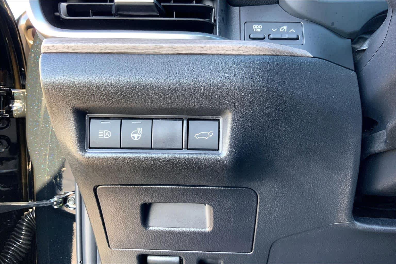 Certified 2026 Toyota Grand Highlander AWD image 33