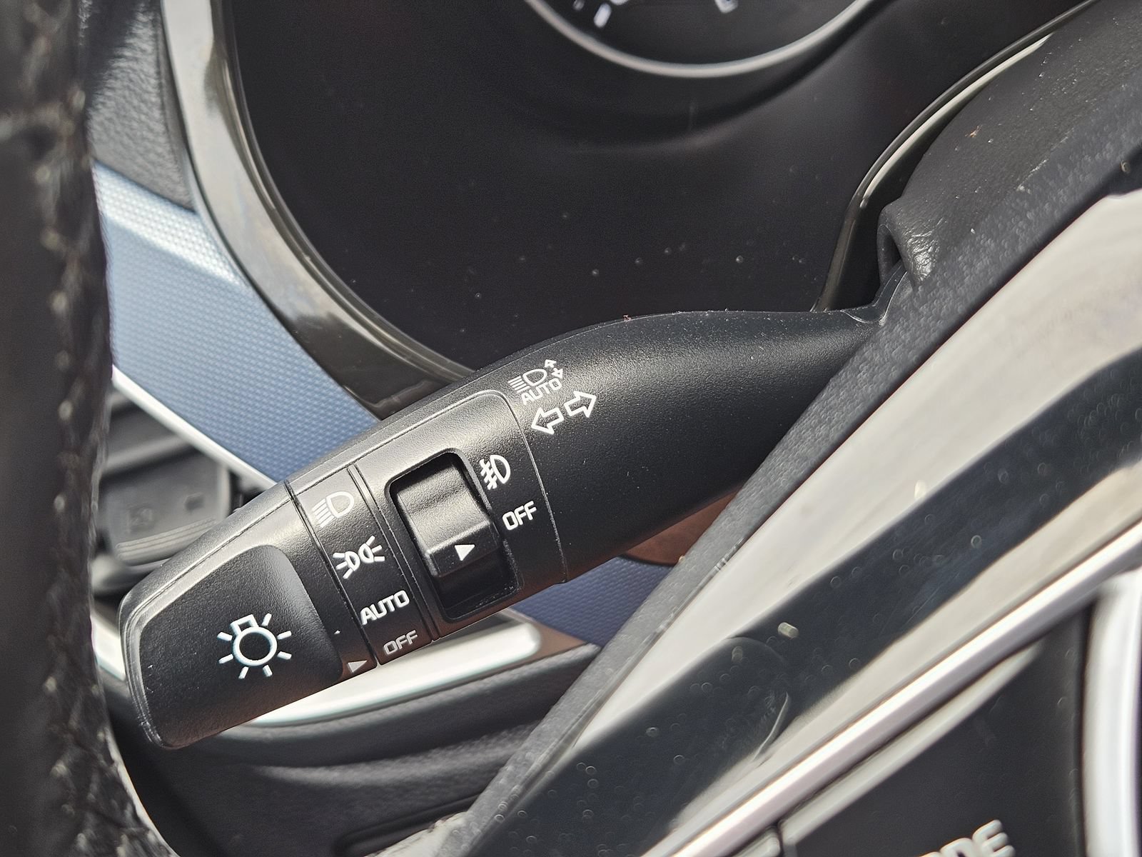 Used 2022 Kia Seltos S FWD image 27