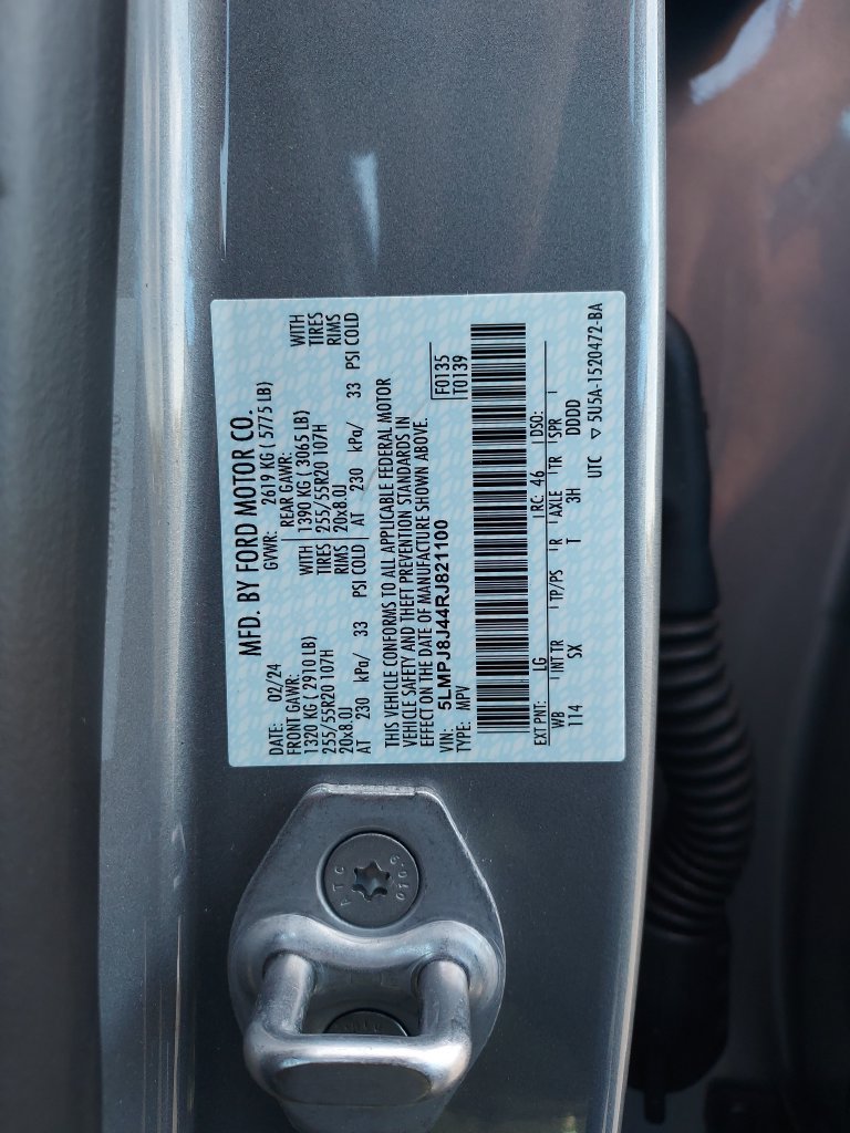 Used 2024 Lincoln Nautilus Premier w/ Equipment Group 102A AWD/4WD image 25