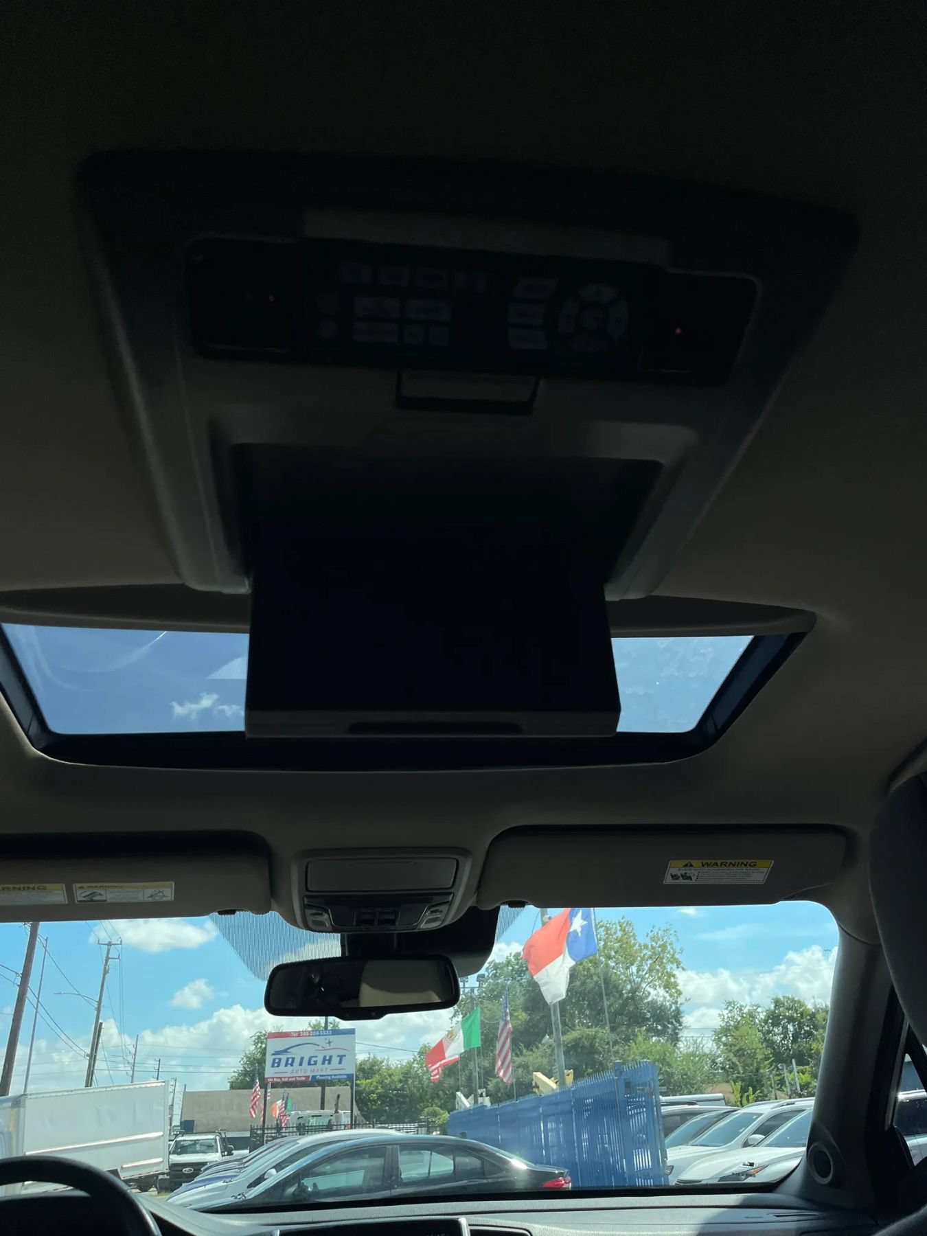 Used 2017 Honda Pilot Elite image 21