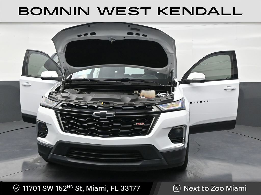 Used 2022 Chevrolet Traverse RS image 33