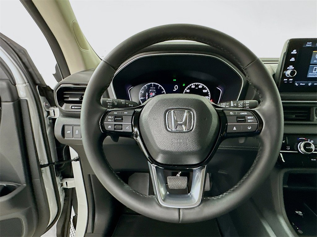 New 2025 Honda Pilot EX-L image 18