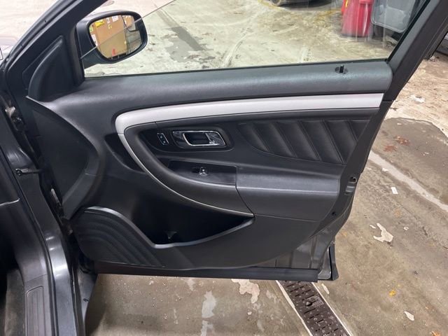 Used 2016 Ford Taurus SEL w/ Equipment Group 201A AWD/4WD image 24