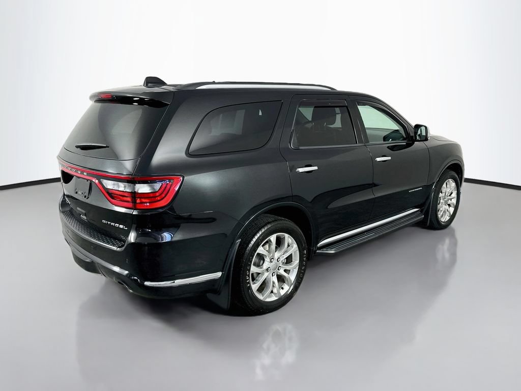 Used 2016 Dodge Durango Citadel w/ Technology Group AWD/4WD image 7