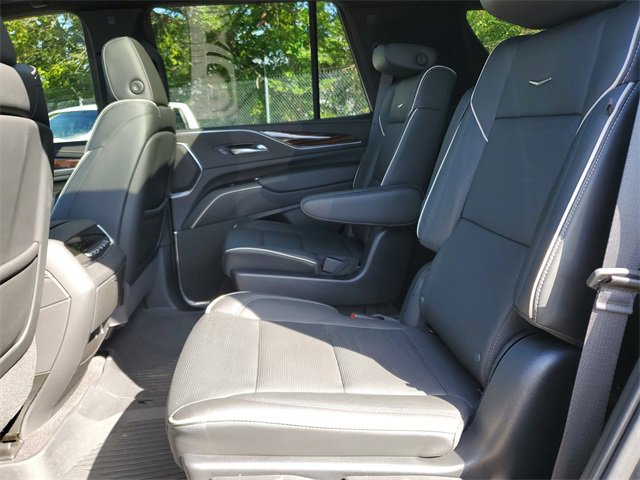 Certified 2023 Cadillac Escalade Premium Luxury w/ LPO, Illumination Package image 29