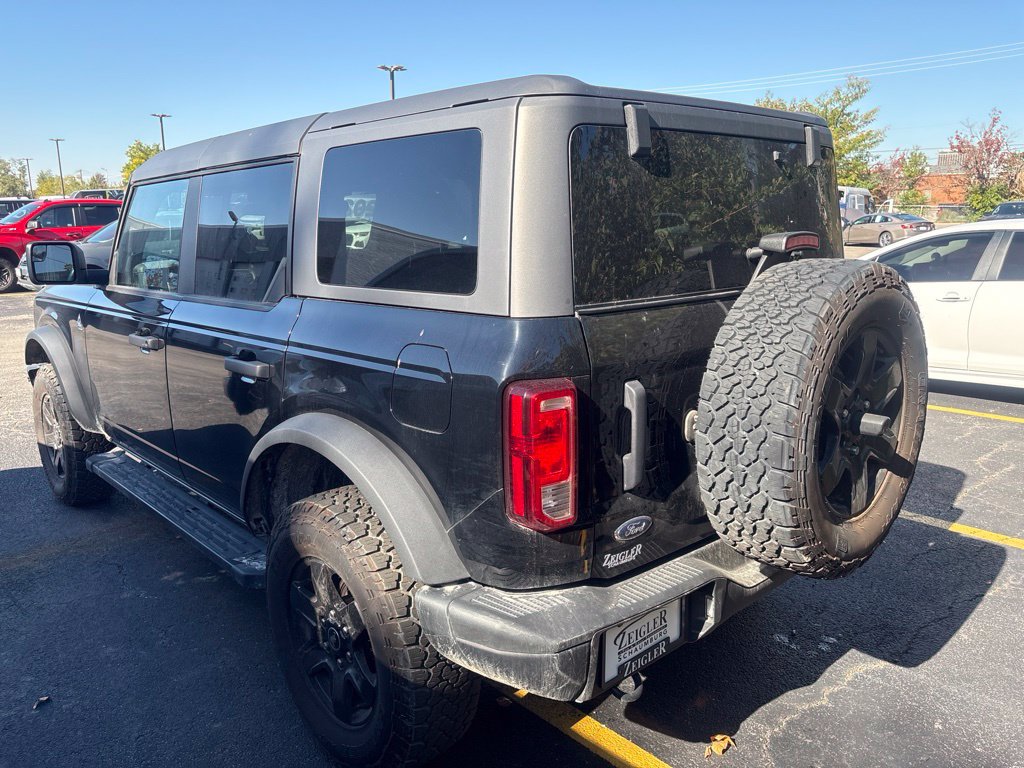 Used 2024 Ford Bronco Black Diamond AWD/4WD image 9