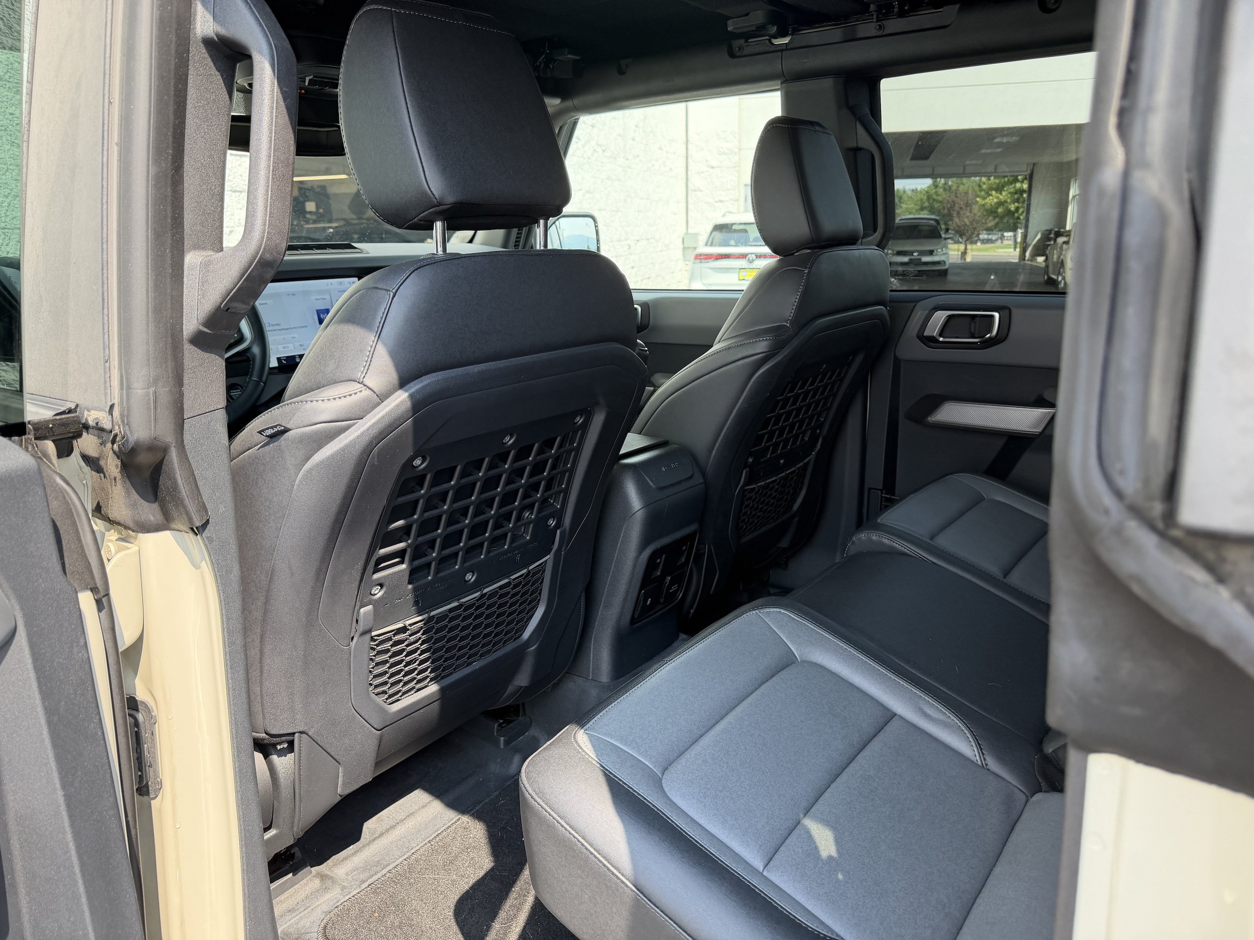 Used 2022 Ford Bronco Everglades AWD/4WD image 24