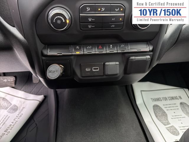 Used 2021 Chevrolet Silverado 1500 Custom image 23