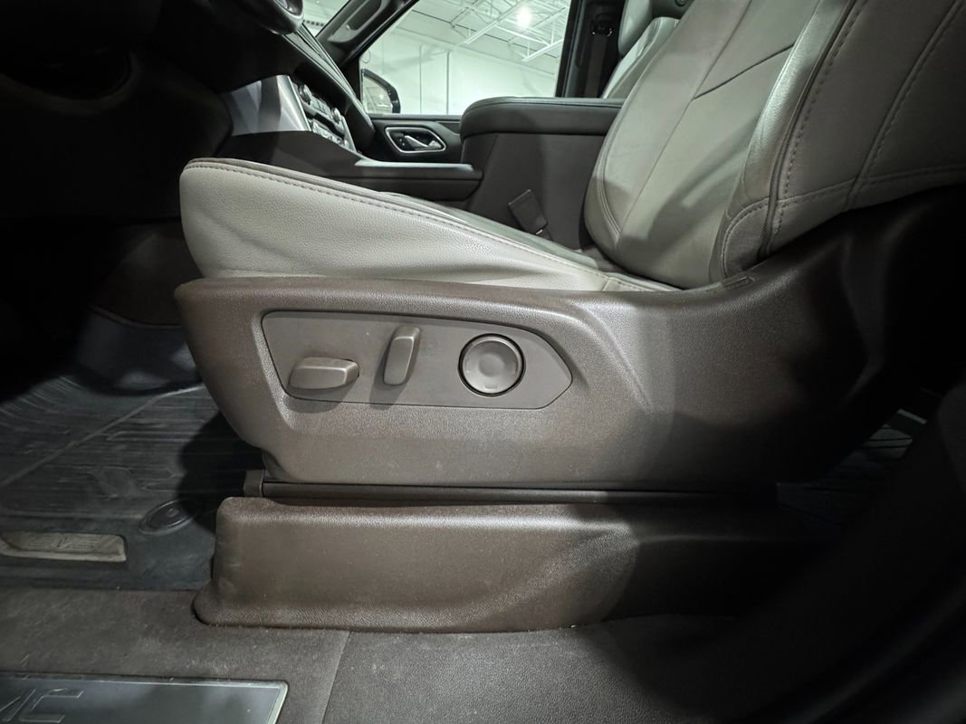 Used 2021 GMC Yukon SLT w/ SLT Luxury Plus Package image 11